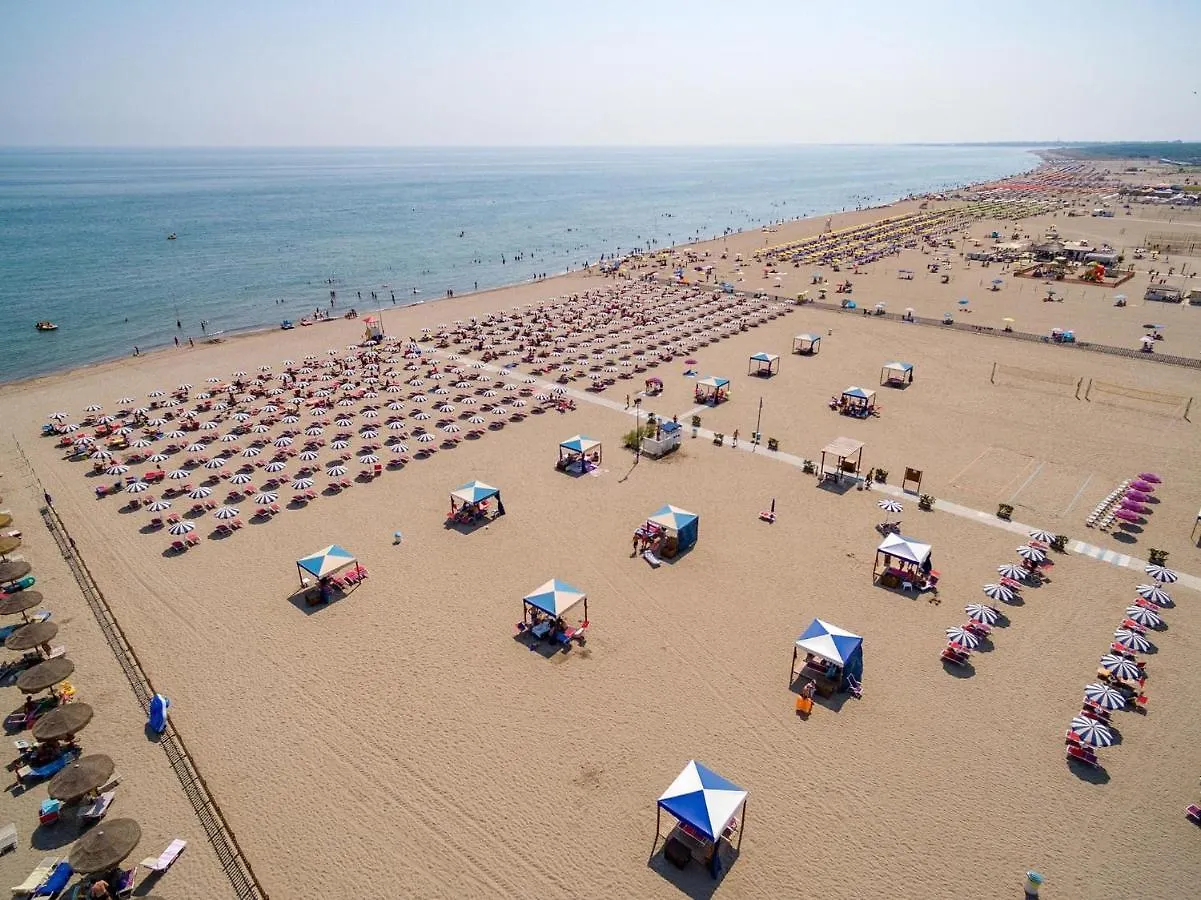 Residence La Pigna Rosolina Mare Aparthotel