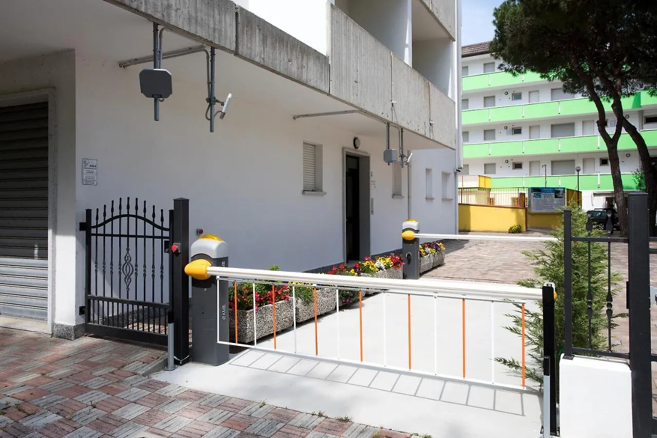 Aparthotel Residence La Pigna Rosolina Mare Italy